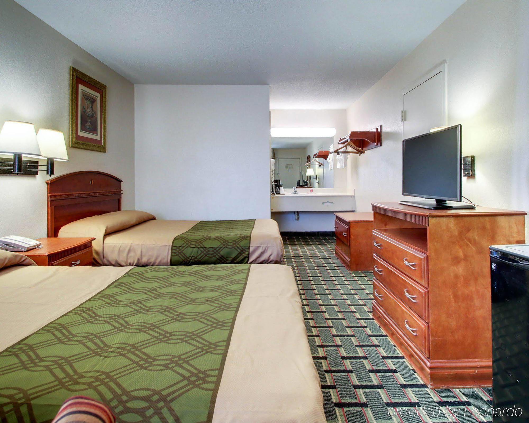 Econo Lodge Meridian Exteriör bild
